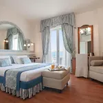 Cavalieri Palace & ホテル