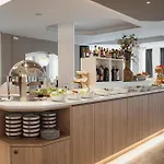 Cavalieri Palace & ホテル 4*
