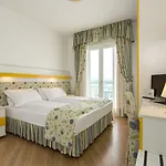 Cavalieri Palace & ホテル リド・ディ・イエゾロ