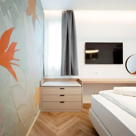 Cavalieri Palace &