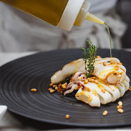 Cavalieri Palace & 4*