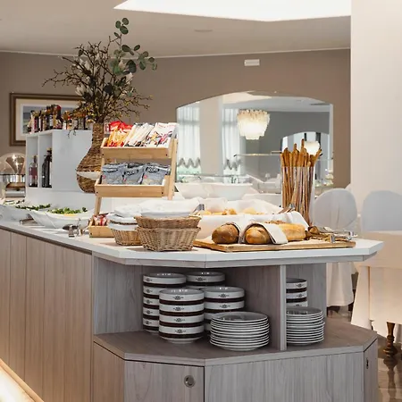 Cavalieri Palace & リド・ディ・イエゾロ