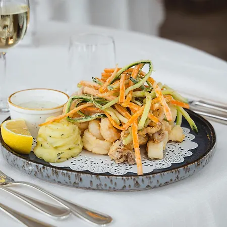 Cavalieri Palace & Hotel