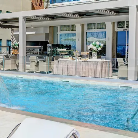 Cavalieri Palace &