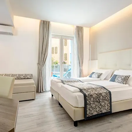 Cavalieri Palace & 4* Лидо-ди-Езоло