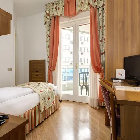 Cavalieri Palace & Hotel 4*