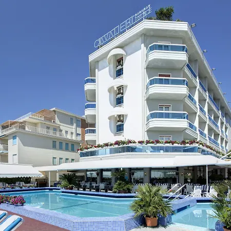Cavalieri Palace & Hotel 4*