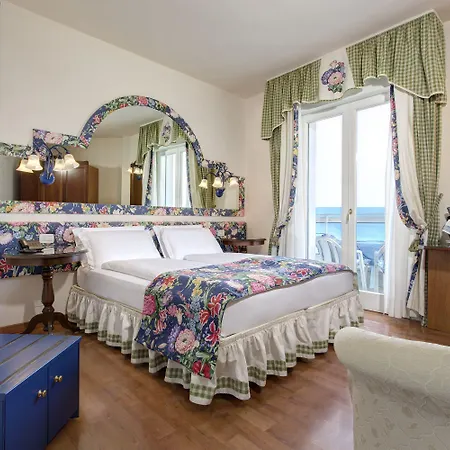 Cavalieri Palace & Hotel 4*