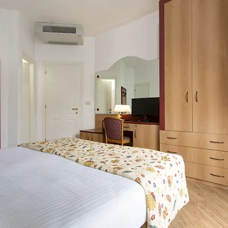 Cavalieri Palace &