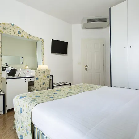 Hotel Cavalieri Palace & Lido di Jesolo