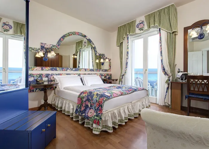 Cavalieri Palace & Hotel 4*