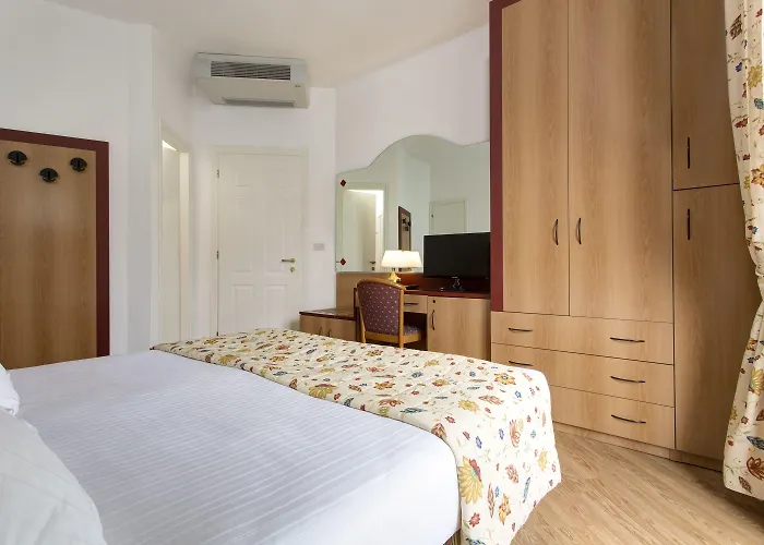 Cavalieri Palace &